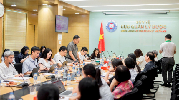 Bảo đảm nguồn cung thuốc, tăng tốc chuyển đổi số ngành Dược