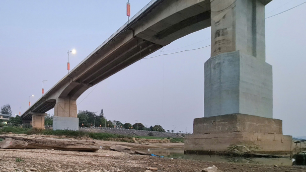 Nước sông Lô cạn kỷ lục, ảnh hưởng nghiêm trọng đến sản xuất và đời sống
