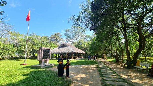 Về Tân Trào trong thu vàng lịch sử