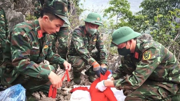 Tuyên Quang quy tập 14 hài cốt liệt sĩ và 3 mộ tập thể