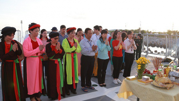 Sợi dây gắn kết cội nguồn