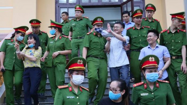 Tự bao giờ?