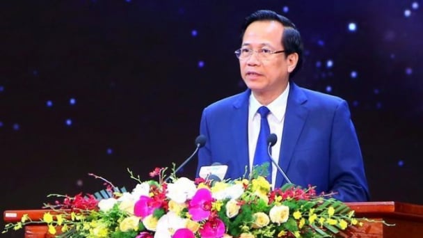 Bộ trưởng Đào Ngọc Dung gửi thư chúc mừng các thế hệ ngành LĐ - TB&XH