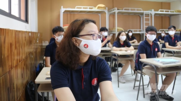 Thực hiện nghiêm việc trang bị sách giáo khoa trong trường Tiểu học