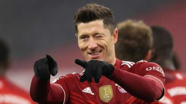 Robert Lewandowski van nài Bayern Munich để anh ra đi