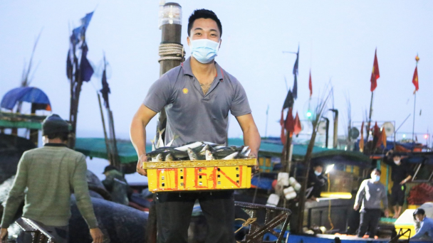 Gỡ thẻ vàng IUU - Hành động thay hô hào: [Bài 1] Mỗi người một việc