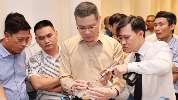Tiến bộ mới trong phẫu thuật thay khớp gối
