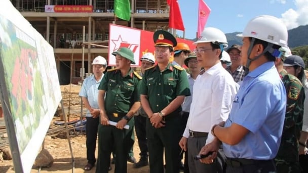 Kiểm tra tiến độ xây trường liên cấp biên giới quy mô lớn nhất tại Đà Nẵng