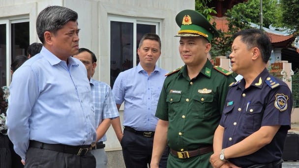 Phải chặn buôn lậu từ gốc, ngay tại tuyến đầu