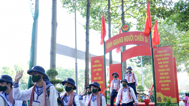 Hơn 4.700 thanh niên TP.HCM lên đường nhập ngũ