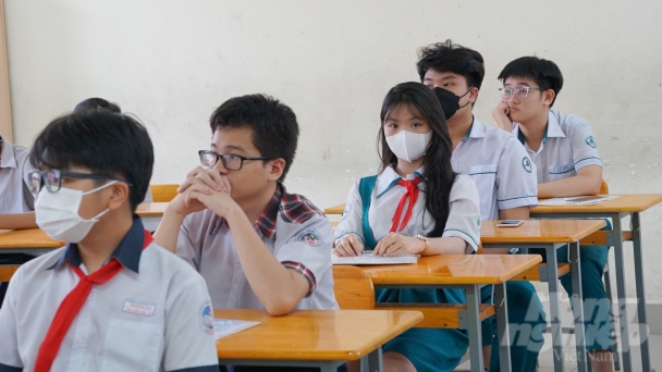 Hơn 96.000 thí sinh thi vào lớp 10 công lập ở TP.HCM