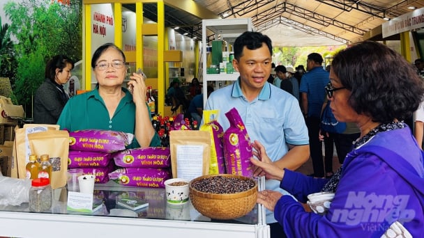 Giống, công nghệ chế biến nông, lâm, thủy sản 27 tỉnh thành quy tụ tại TP.HCM