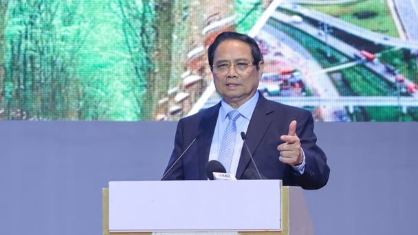 Thủ tướng Phạm Minh Chính yêu cầu TP HCM phát huy tinh thần '5 đi đầu'