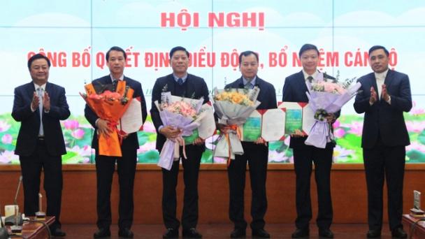 Bộ NN-PTNT kiện toàn vị trí lãnh đạo các đơn vị sau sắp xếp, sáp nhập