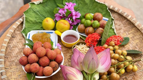 Sôi động thị trường Tết Đoan Ngọ