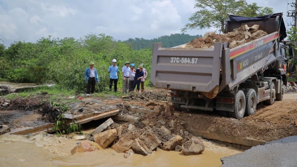 Nghệ An tiếp tục chỉ đạo quyết liệt khắc phục hậu quả bão, lụt