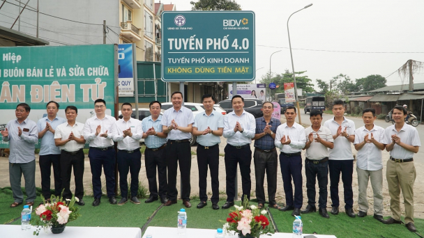 Xã Trần Phú khai trương tuyến phố 4.0 không dùng tiền mặt