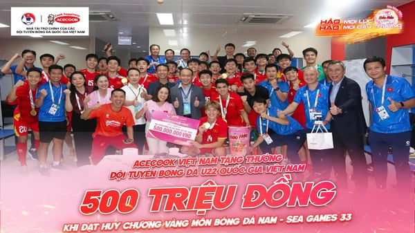 Acecook Việt Nam thưởng nóng 500 triệu đồng cho đội tuyển U22 Việt Nam