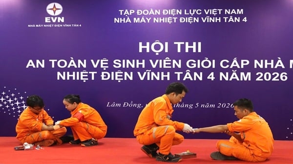 Sôi nổi vòng chung kết Hội thi ‘An toàn vệ sinh viên giỏi năm 2026’