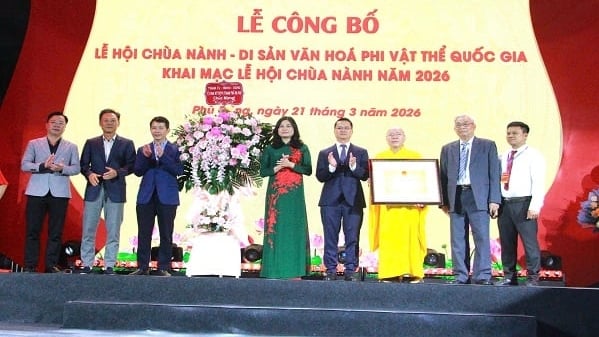Chùa Nành đón nhận Bằng ghi danh Di sản văn hóa phi vật thể quốc gia