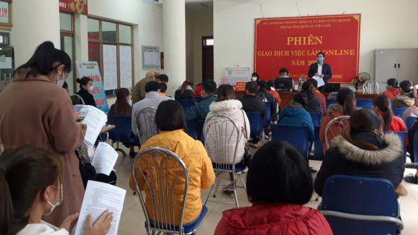 Những người mang 'chăn ấm' đến với lao động vùng cao