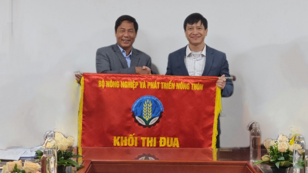 Tổng kết thi đua khối các đơn vị sự nghiệp kinh tế Bộ NN-PTNT