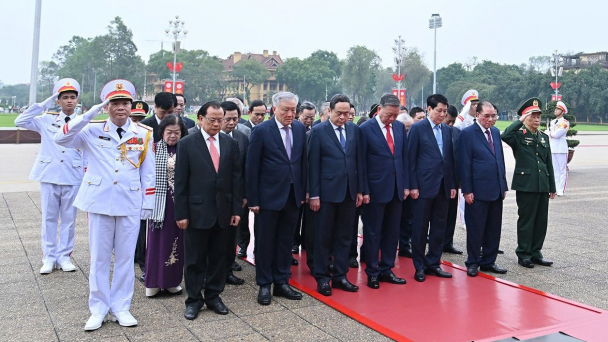Lãnh đạo Đảng, Nhà nước vào Lăng viếng Chủ tịch Hồ Chí Minh