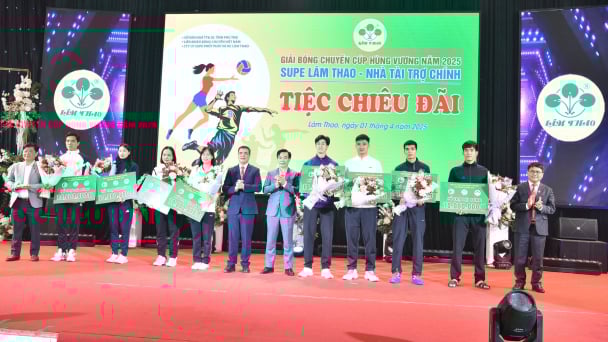 Supe Lâm Thao đồng hành cùng giải bóng chuyền cúp Hùng Vương