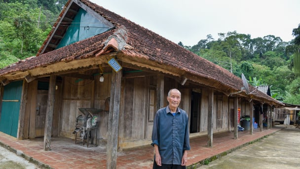 Chuyện một người Việt là em nuôi của Chủ tịch Lào Cay-xỏn Phôm-vi-hản: [Bài 1] Cùng bố Tráng Lao Khô nuôi giấu anh Cay-xỏn