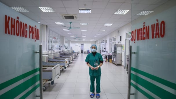 Bệnh viện Bệnh nhiệt đới Trung ương ngừng tiếp nhận bệnh nhân, cách ly toàn bộ