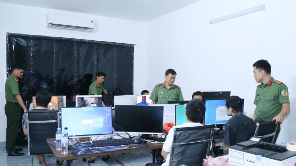 Phát hiện 11 đối tượng người Trung Quốc hoạt động lừa đảo