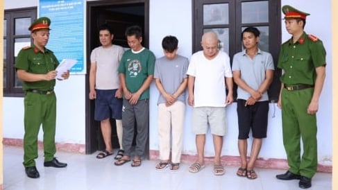 Quảng Trị phá đường dây cá độ bóng đá liên tỉnh lên tới 400 tỷ đồng