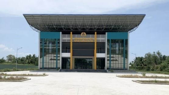 Hàng trăm cơ sở dôi dư ở Vĩnh Long chưa có sổ đỏ
