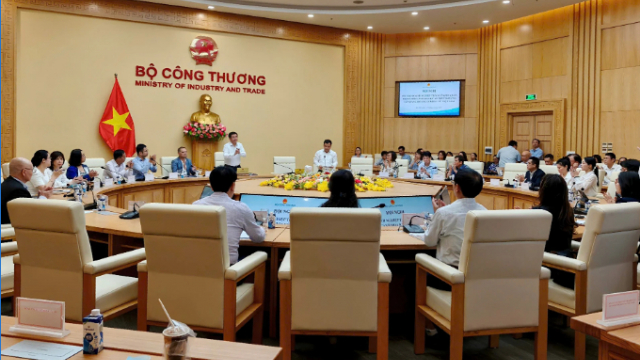 Đoàn đàm phán Việt Nam sẽ hội kiến với Hoa Kỳ ngay trong tháng 4