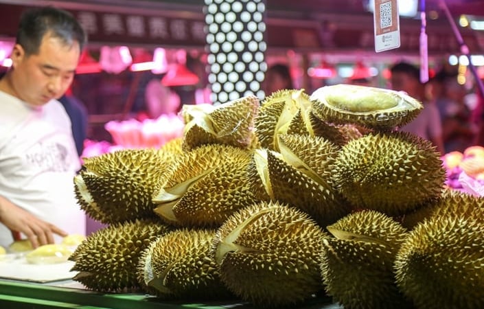 Sầu riêng loại A+ tại Trung Quốc giảm còn 100.000 đồng/kg