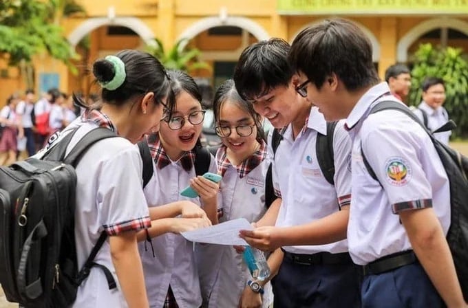 Miễn học phí cho học sinh công lập từ năm học 2025–2026