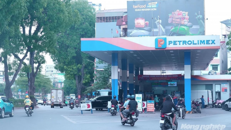 Xăng E10 - Bước đệm cho chuyển dịch năng lượng