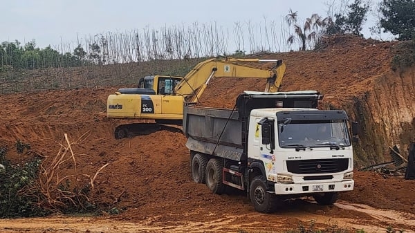 UBND huyện Phù Ninh cấp phép để doanh nghiệp tận thu tài nguyên?