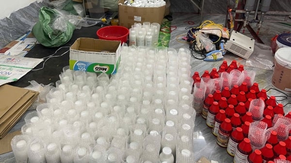 Triệt phá cơ sở sản xuất thuốc bảo vệ thực vật giả số lượng lớn