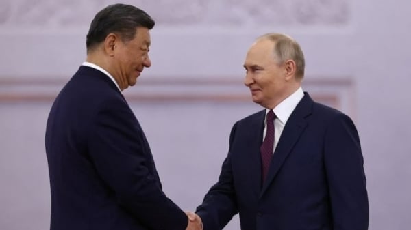 Tổng thống Putin đón Chủ tịch Tập Cận Bình tại Điện Kremlin