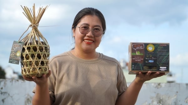 Tay ngang làm nghề lạ, 9X đưa ốc gác bếp thành đặc sản Tây Đô