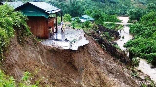 Thời tiết nông vụ ngày 22/05/2025: Bắc bộ mưa lớn, đề phòng lũ quét, sát lở