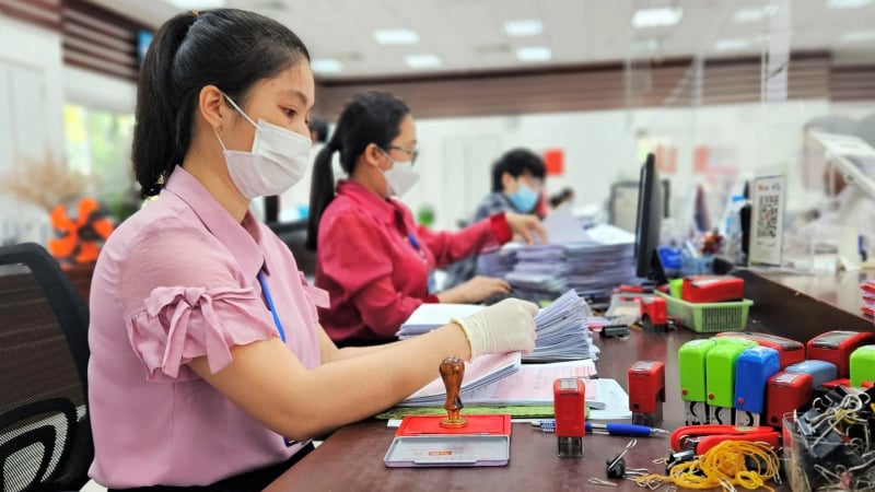 Đề nghị giữ cán bộ có năng lực, còn 10 năm trước tuổi nghỉ hưu