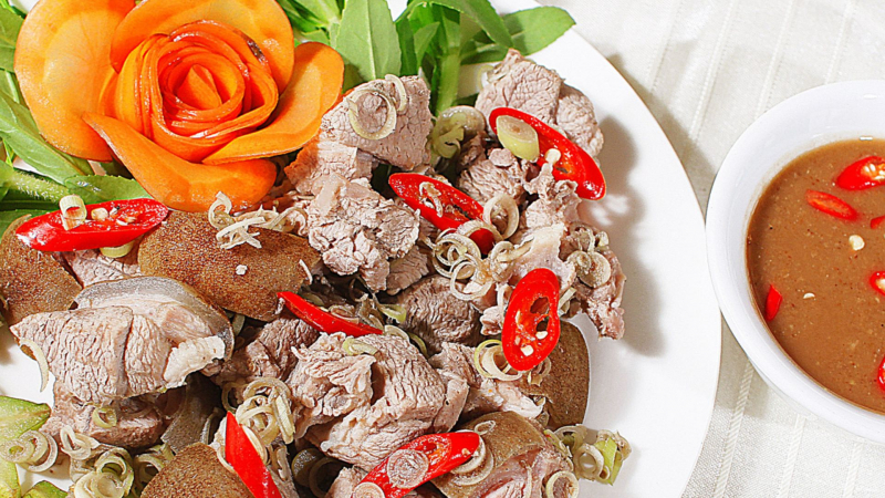 Món Dê tái chanh Ninh Bình tỏa sáng trên bản đồ ẩm thực thế giới