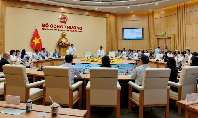 Đoàn đàm phán Việt Nam sẽ hội kiến với Hoa Kỳ ngay trong tháng 4