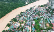 Hãi hùng vùng lũ Nghệ An: 'Sau 1 tiếng, nước đã dâng đến nóc nhà'