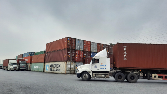 An inland container depot in Vietnam’s Hai Phong Port. Photo: Nguyen Huan.