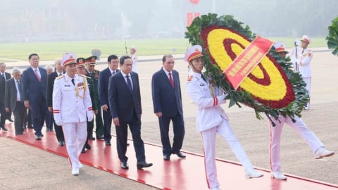 Lãnh đạo Đảng, Nhà nước vào Lăng viếng Chủ tịch Hồ Chí Minh