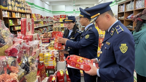 Tăng cường chống buôn lậu, gian lận thương mại dịp Tết Nguyên đán Ất Tỵ 2025