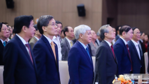 Hội Luật gia Việt Nam đón nhận Huân chương Lao động hạng Nhất